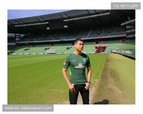 高薪球员无人问津，金色侦察机德甲“坐冷板凳”